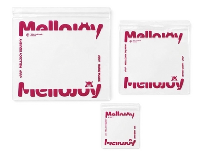 メロジョイ 予備袋 大・中・小の3サイズ。MellojoyロゴとHAND MADEの赤いプリント入り透明ジッパー付きPVC袋